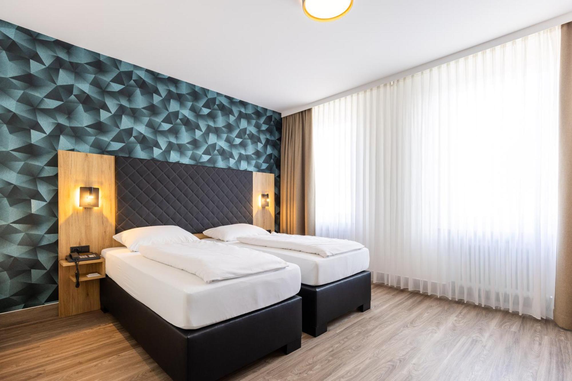Hotel Lenz Fulda Bagian luar foto