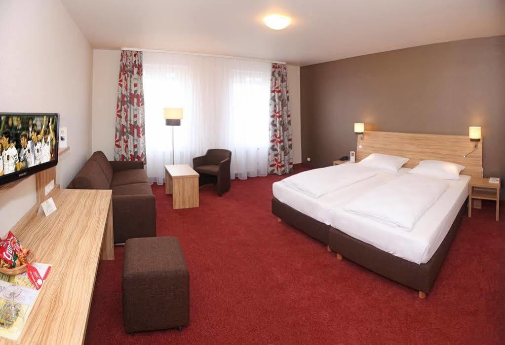 Hotel Lenz Fulda Bagian luar foto
